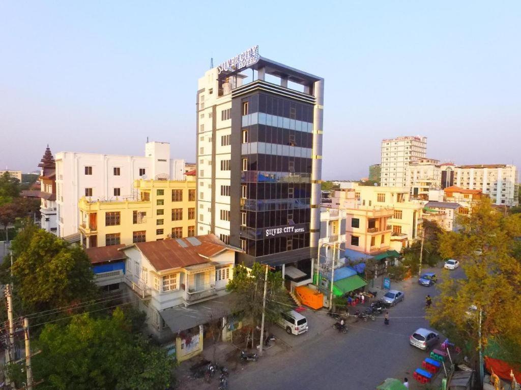 Silver City Hotel Mandalay Eksteriør billede
